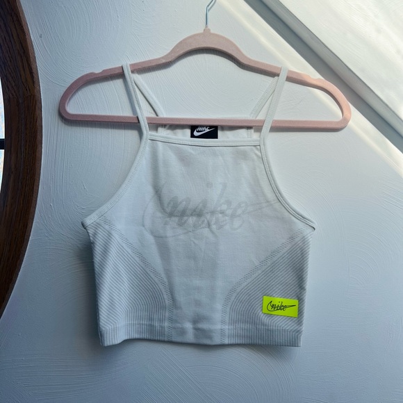 Nike Cropped Tank | Size XS | NEVER WORN - Picture 1 of 3